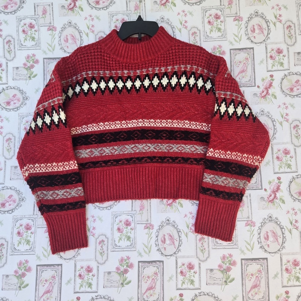 Arizona Jean Co Women's M/L Red‎ Fair Isle Mock Neck Pullover Knit Crop Sweater